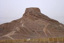 Башня молчания в Язде, Иран